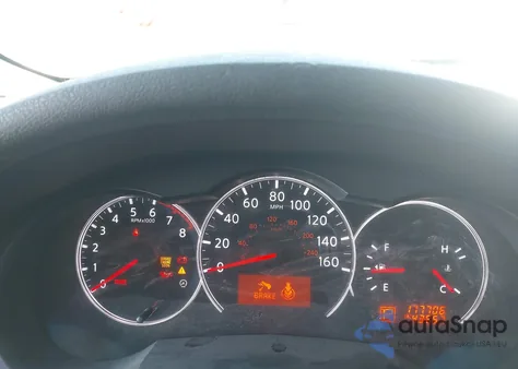 2011 Nissan Altima 2.5 S z USA, uszkodzony, nr VIN 1N4AL2AP2BN435875